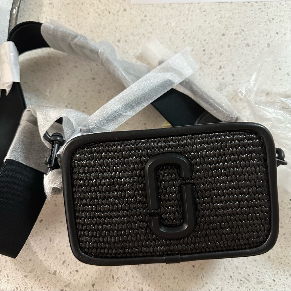 Marc Jacob snapshot raffia!